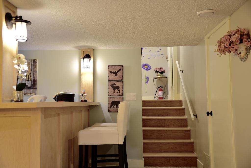 Calgary Cozy Home Ngoại thất bức ảnh